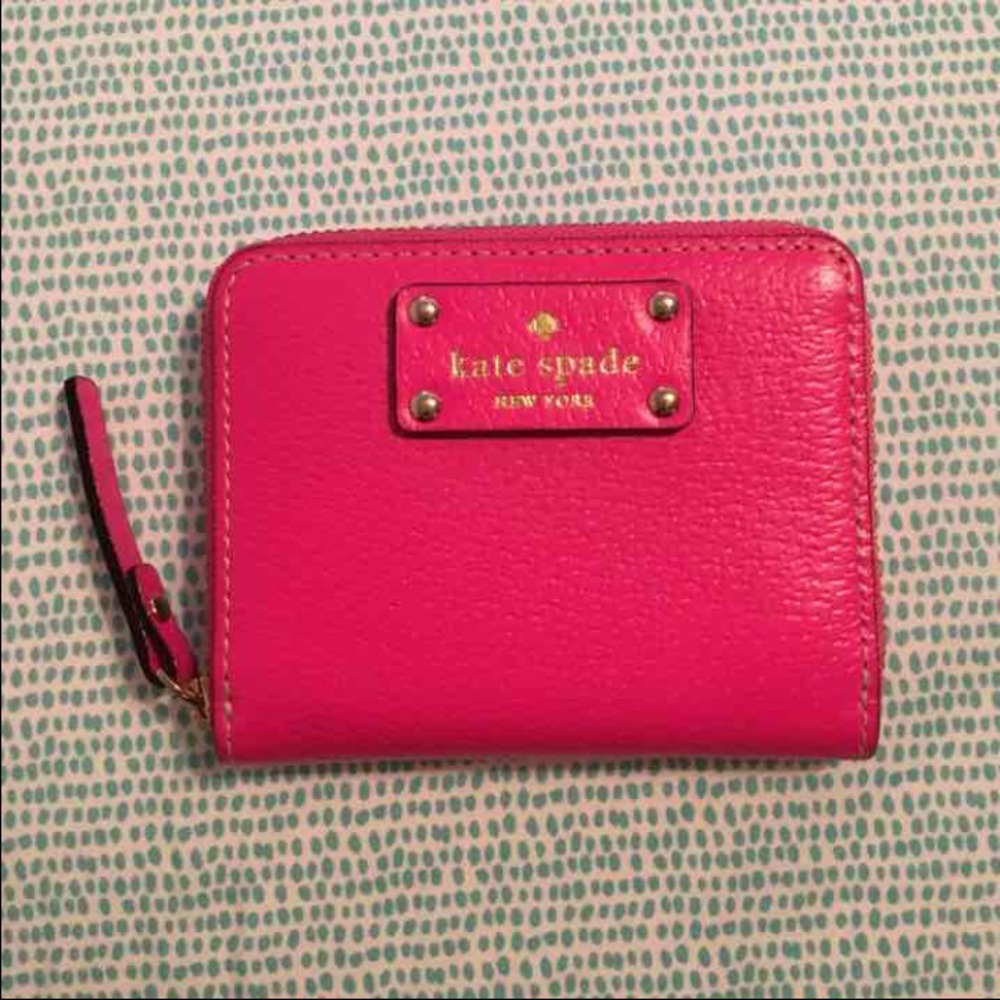 COPY - Kate Spade Mini Neda Wallet